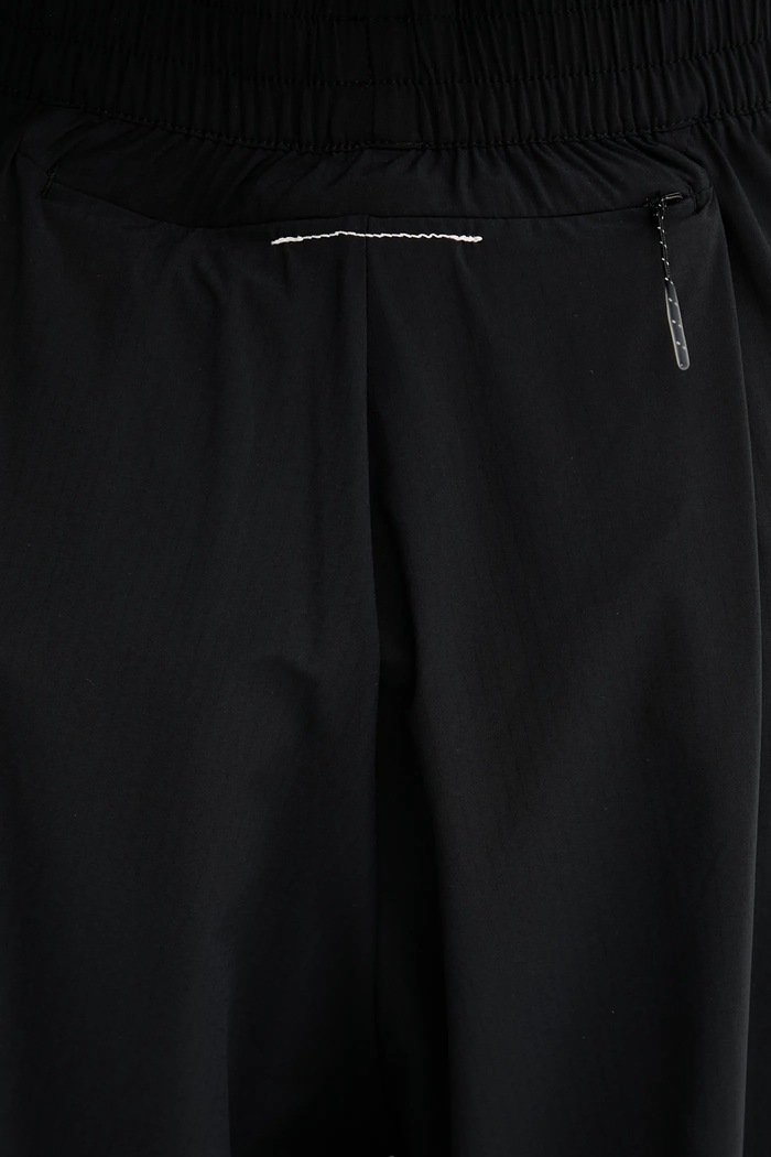 Šortky MM6 Maison Margiela x Salomon S52MU0131.M35417 čierna