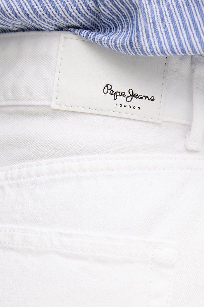 Traper kratke hlače Pepe Jeans BERMUDA SHORT UHW WHT bijela PL801181