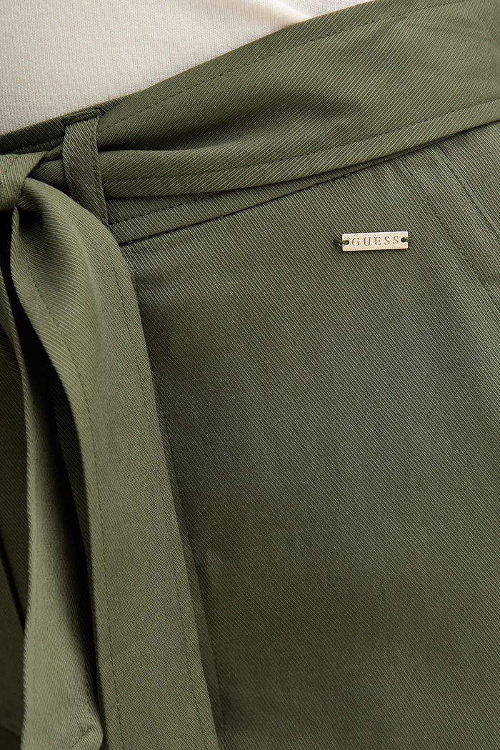 Kraťasy Guess NINA zelená W5GD1R.WG4C2