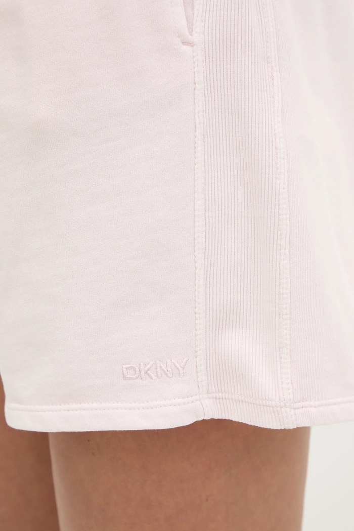 Dkny szorty bawełniane różowy DP5S5243