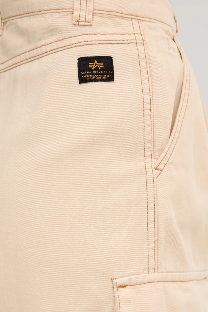 Βαμβακερό σορτσάκι Alpha Industries Sailor Cargo Shorts Wmn μπεζ 156024