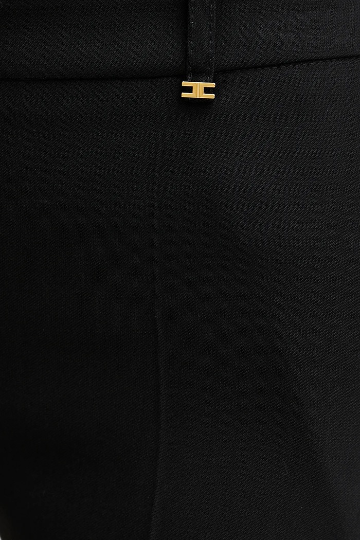 Šortky z vlněné směsi Elisabetta Franchi SH00352E2 černá