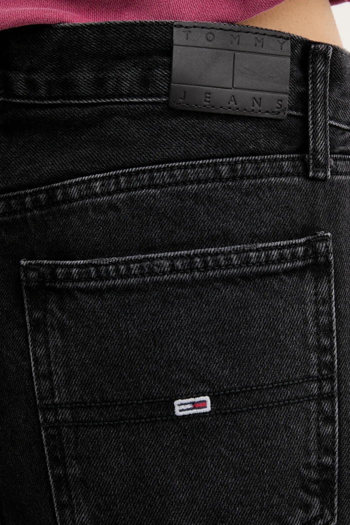 Tommy Jeans szorty jeansowe czarny DW0DW20097