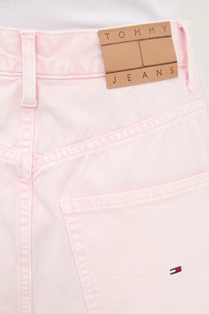 Rifľové krátke nohavice Tommy Jeans ružová DW0DW21646