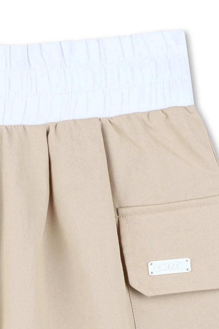 Dječje kratke hlače Dkny bež D62268.156.162