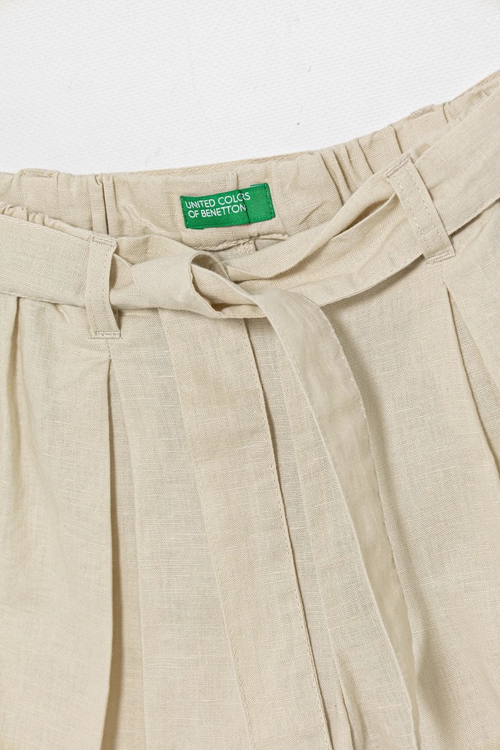 Djevojčice Dječje lanene kratke hlače United Colors of Benetton 43WBG902G.P.Seasonal bež