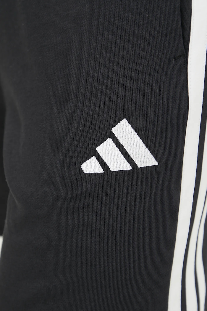 Kratke hlače adidas Essentials crna JE6414
