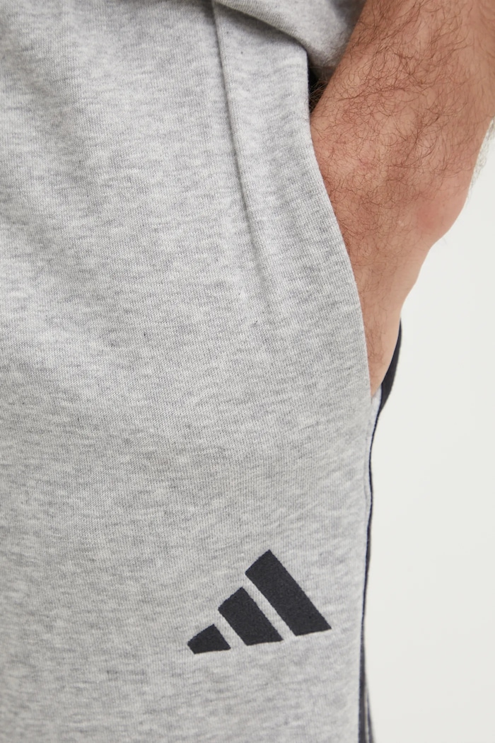 Šortky adidas Essentials sivá JE6419