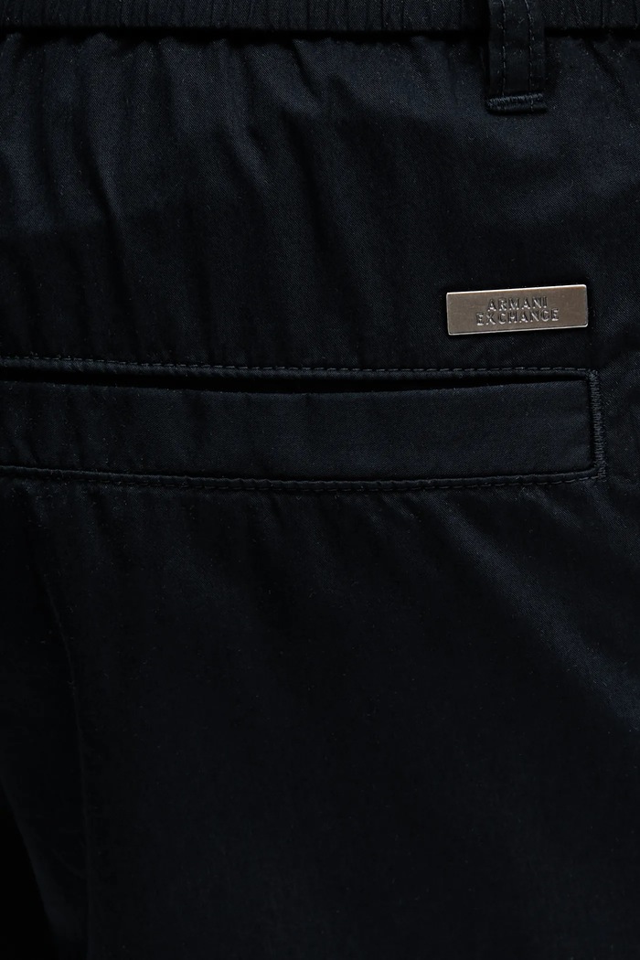 Armani Exchange szorty bawełniane XM000150.AF11882 granatowy