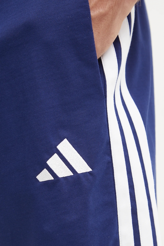 Σορτς adidas Essentials σκούρο μπλε JF3679