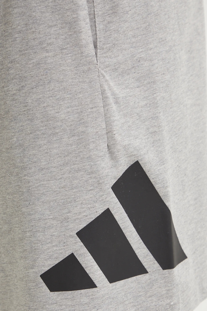 Kraťasy adidas Essentials šedá IS6908
