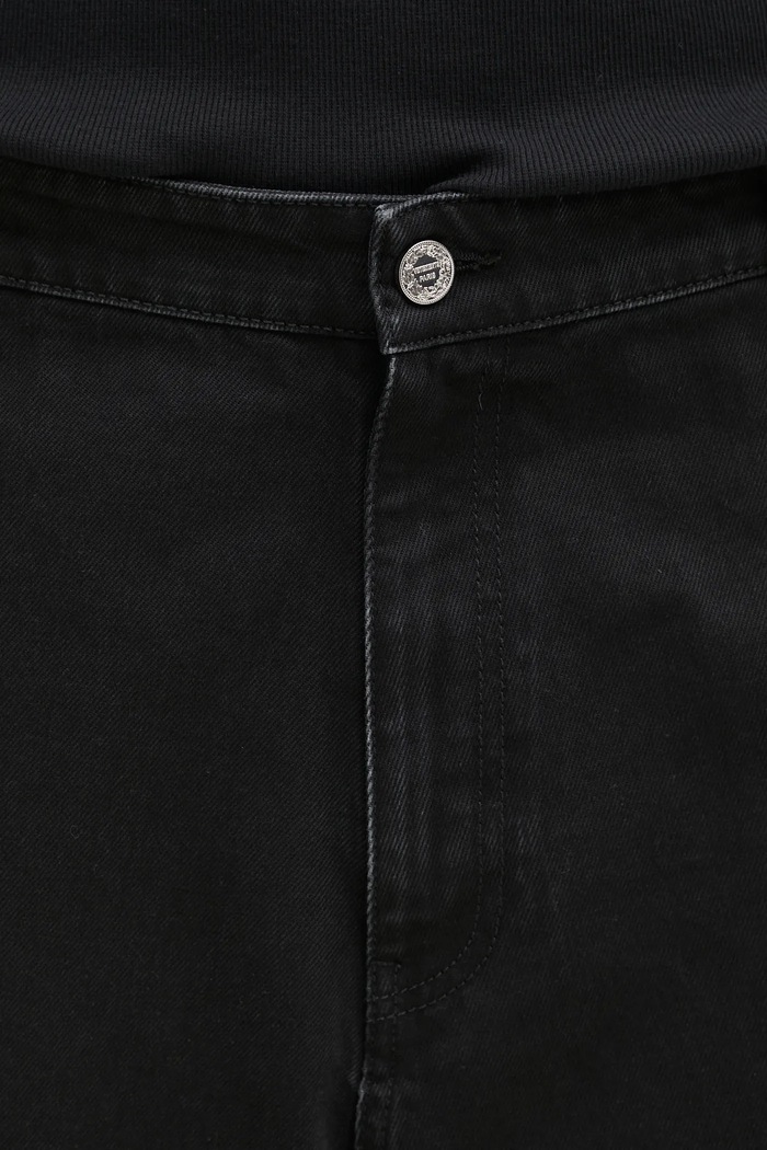 VETEMENTS denim shorts Cargo black UA66SS520B