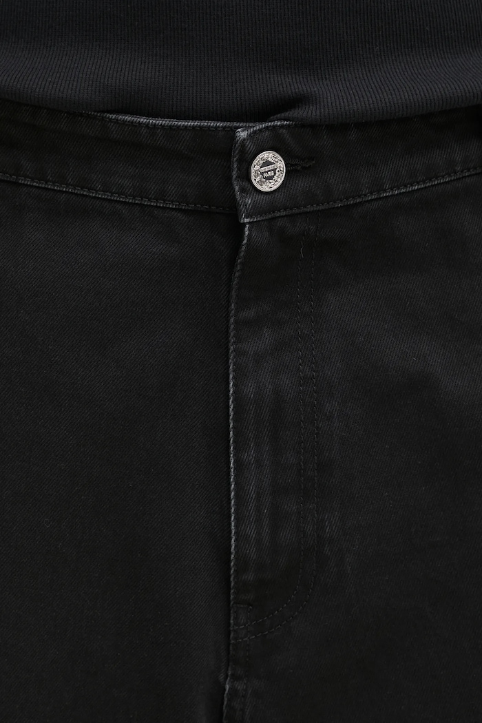 VETEMENTS denim shorts Cargo black UA66SS520B