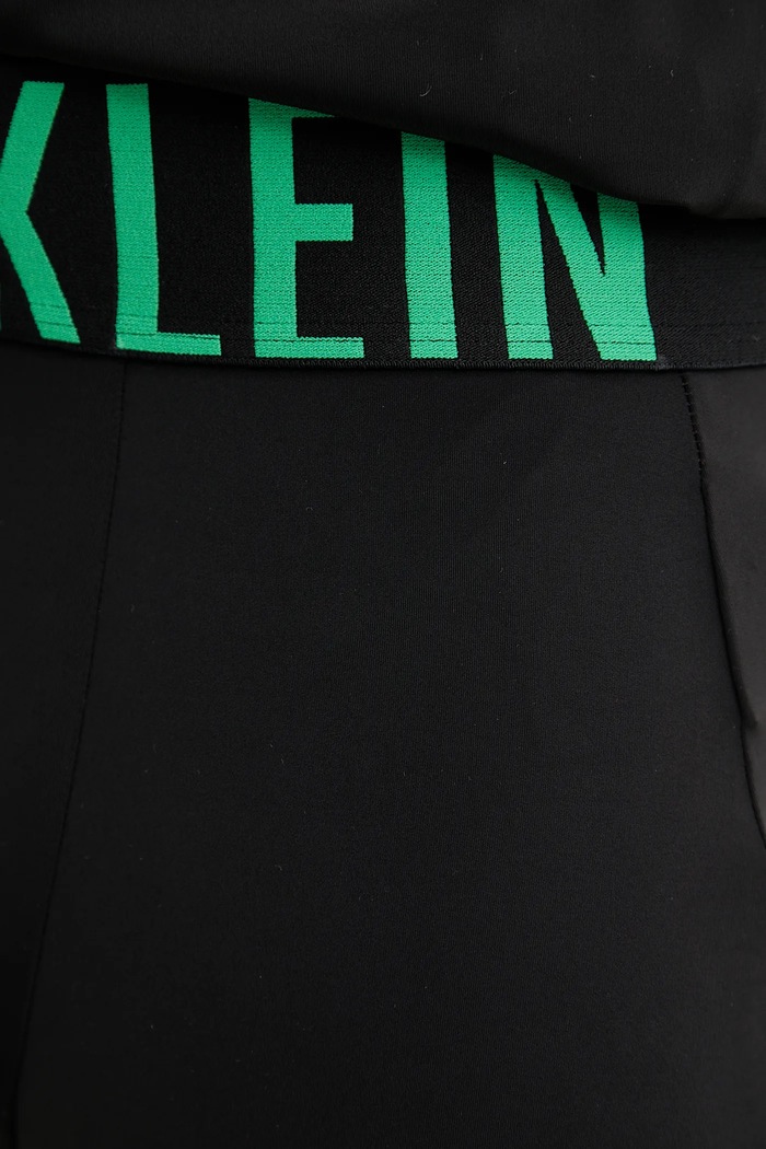 Kratke hlače za vadbo Calvin Klein Performance črna LVGMS5L700
