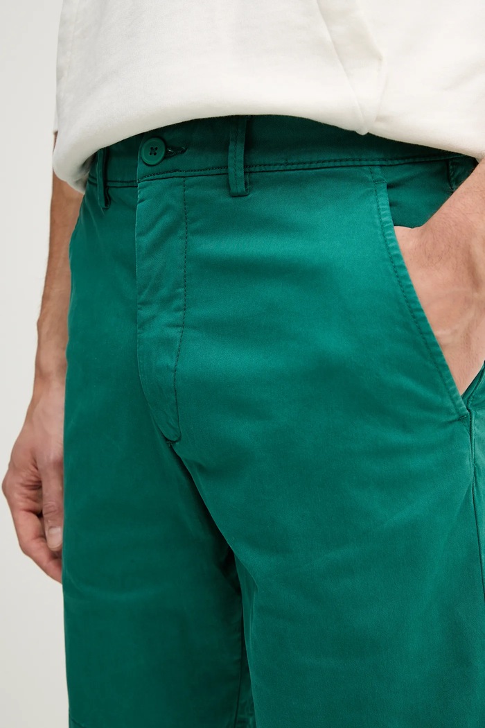 Šortky Pepe Jeans REGULAR CHINO SHORT zelená PM801181