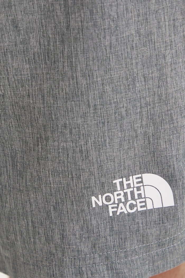 Športové krátke nohavice The North Face 24/7 sivá NF0A3O1B4HJ1