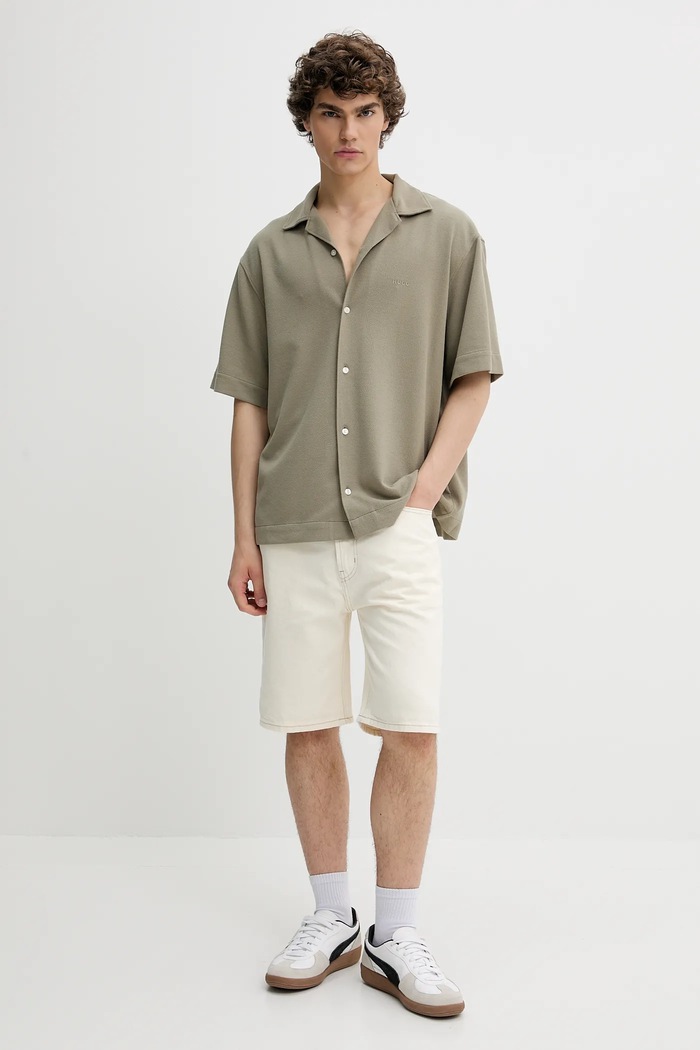 Rifľové krátke nohavice HUGO 50537723 béžová SS25