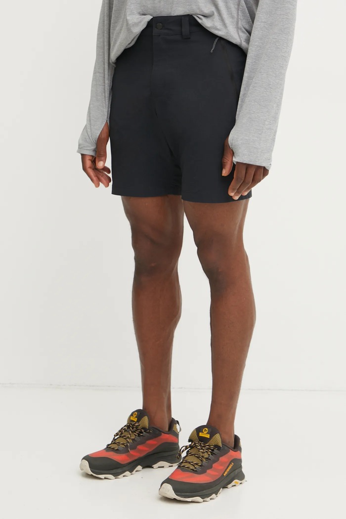 Turistické šortky Fjallraven High Coast F12200207 čierna SS26