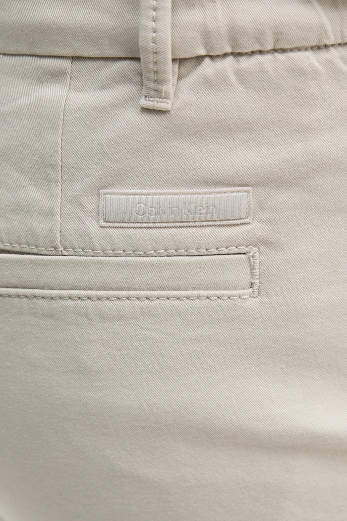Calvin Klein szorty beżowy K10K114068