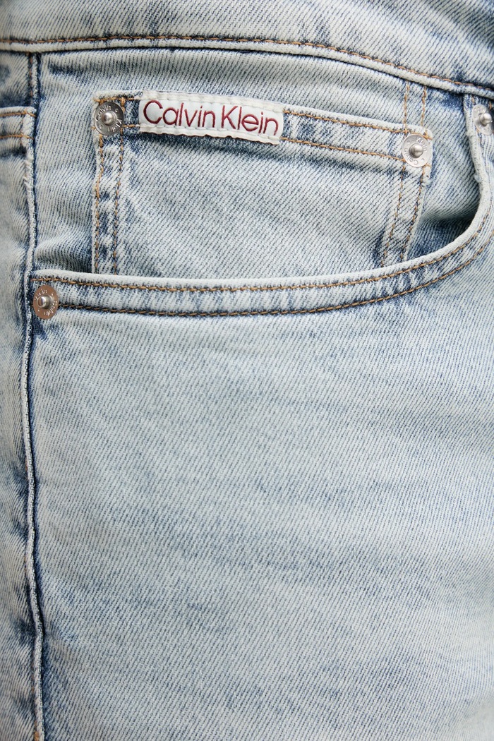 Rifľové krátke nohavice Calvin Klein Jeans modrá J30J327185