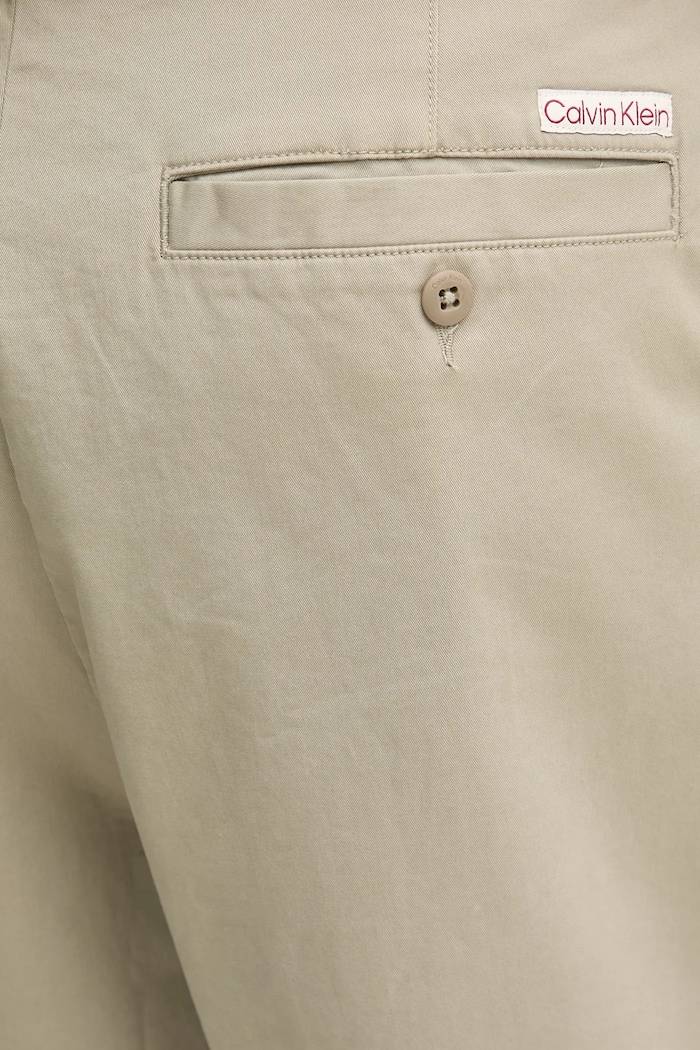 Kratke hlače Calvin Klein Jeans zelena J30J327304