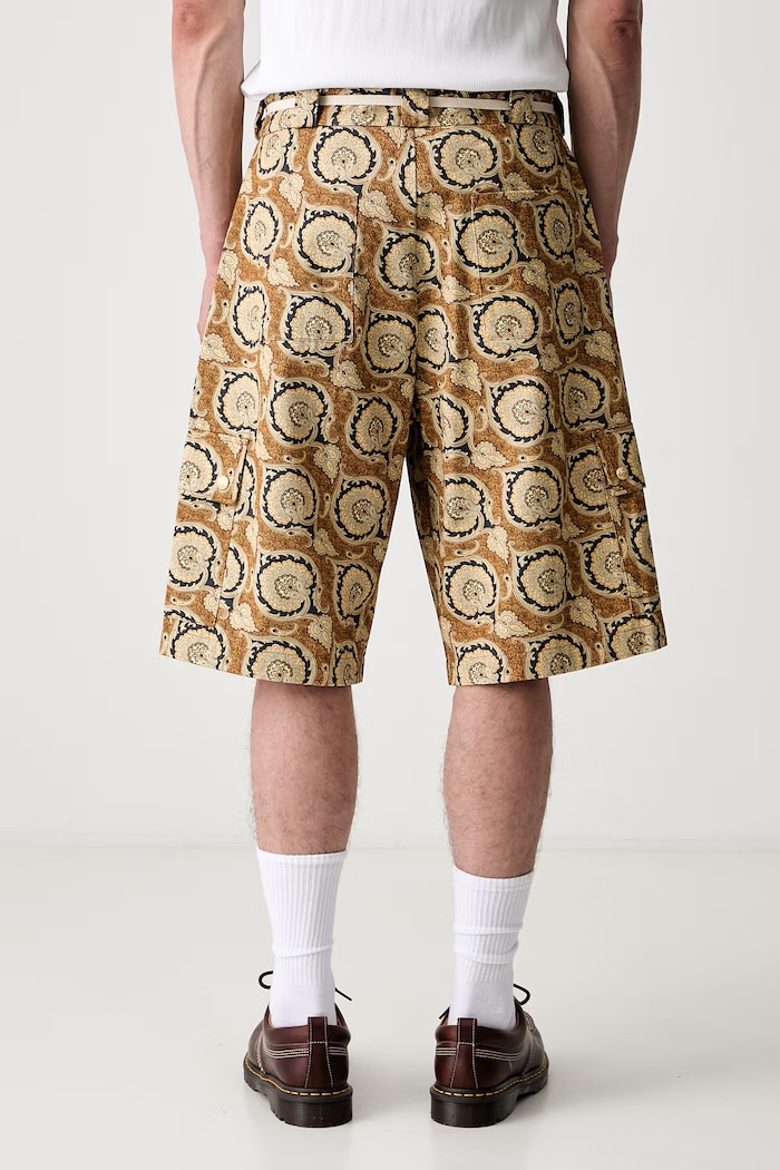Clothing Drôle de Monsieur Le Short Workwear Paisley cargo shorts cotton Men's G.BS155.CO189.MS yellow