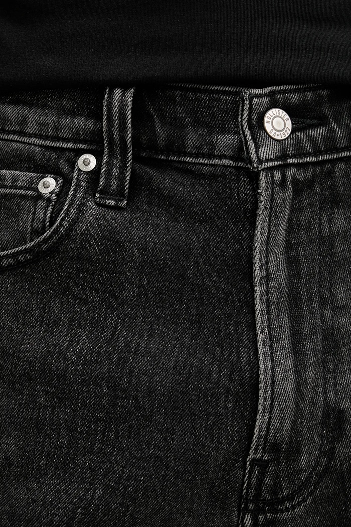 Džínové šortky Hollister Co. černá KI328.5115.977