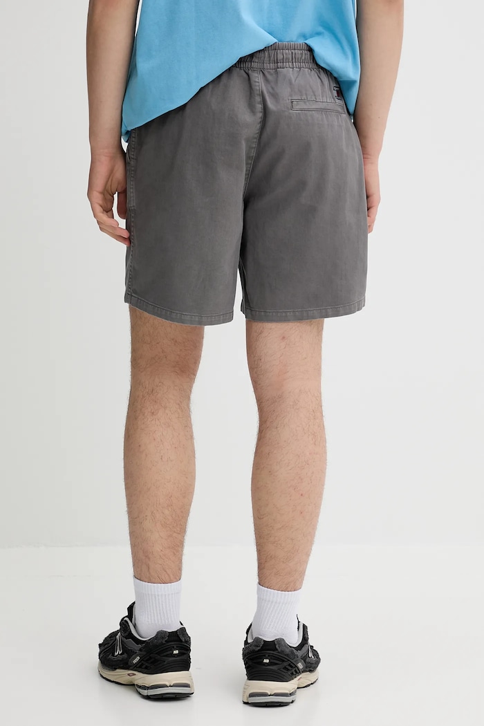 Odjeća Pamučne kratke hlače Tommy Jeans DM0DM21944 siva