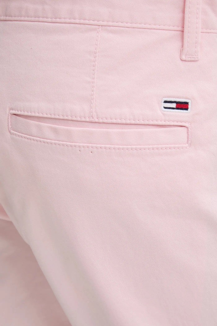 Kratke hlače Tommy Jeans roza DM0DM21950