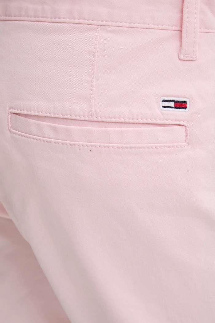 Kratke hlače Tommy Jeans roza DM0DM21950