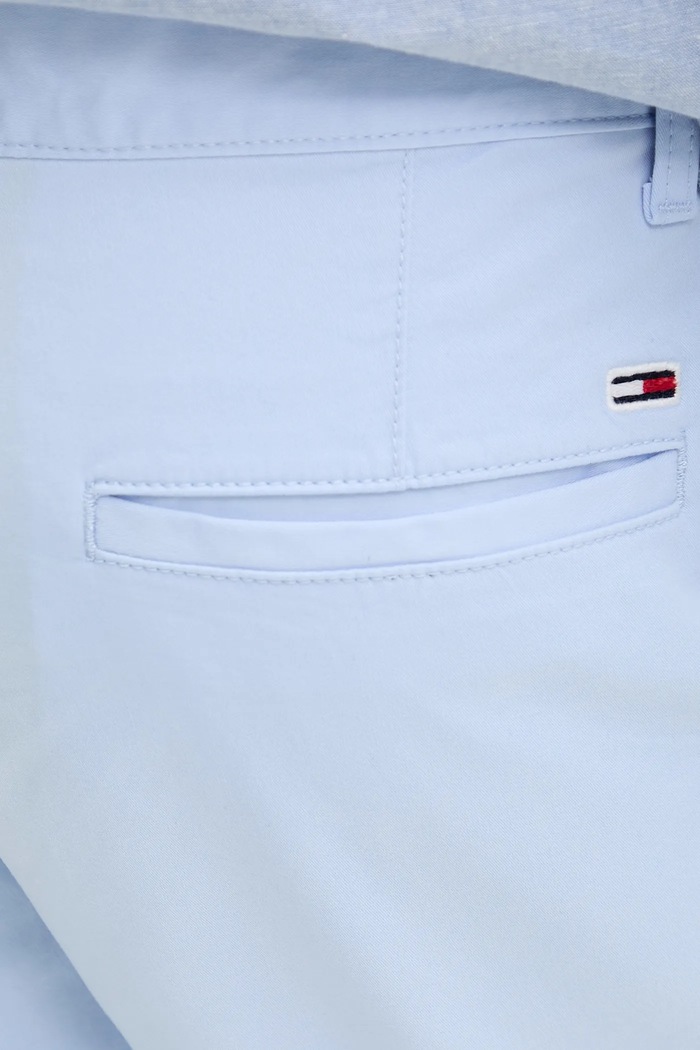 Kratke hlače Tommy Jeans plava DM0DM21950