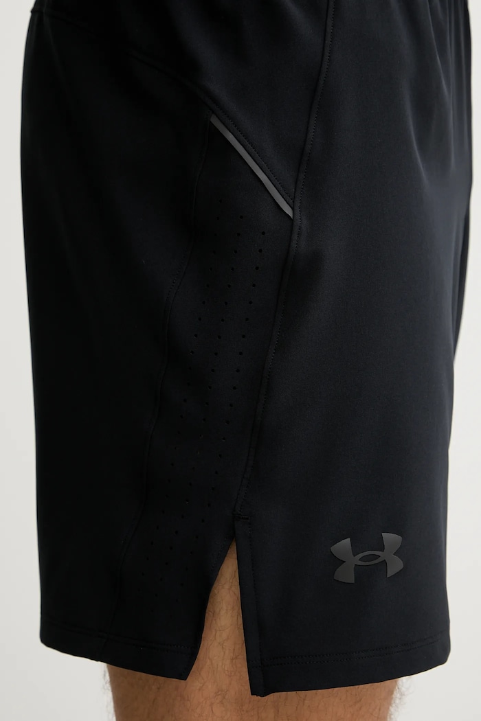 Bežecké šortky Under Armour Launch Pro 7 čierna 1376508