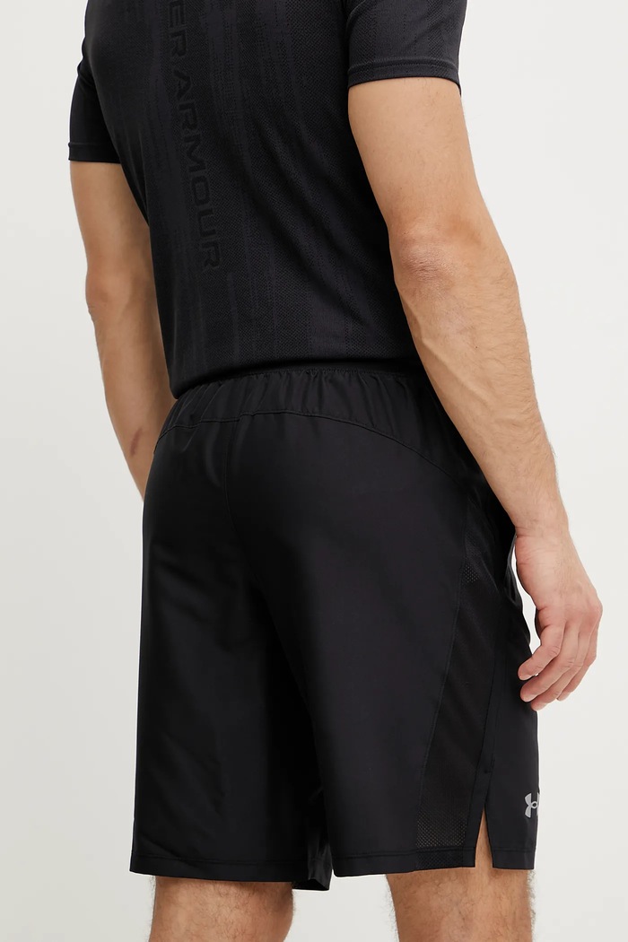 Дрехи Къс панталон за бягане Under Armour Launch 6005543 черен