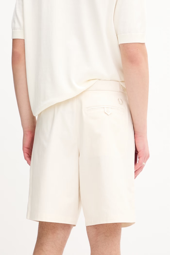 Oblačila Kratke hlače Fred Perry S9105.560 bež