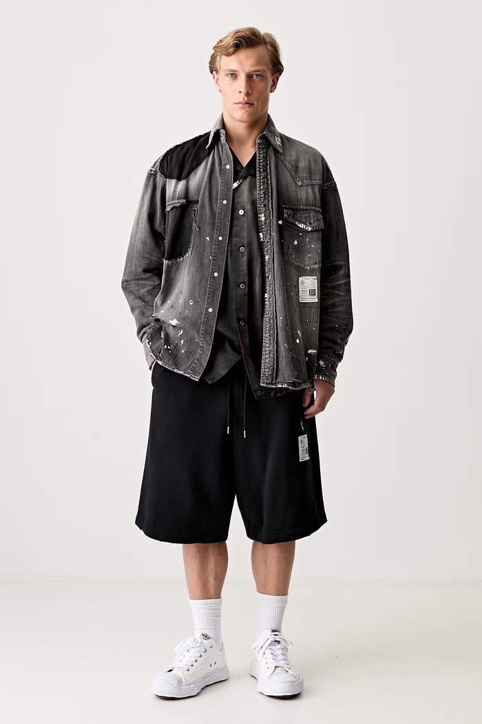 Maison MIHARA YASUHIRO Distressed Shorts teplákové šortky bavlnené pánske J14SP725 čierna