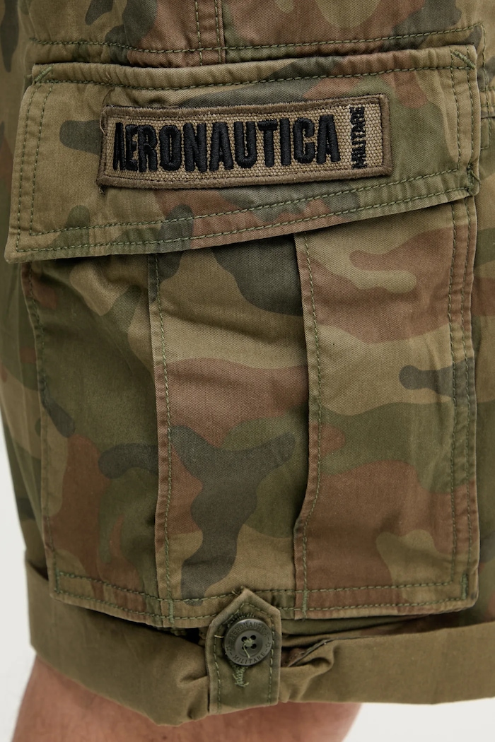 Bavlněné šortky Aeronautica Militare zelená BE250CT3502