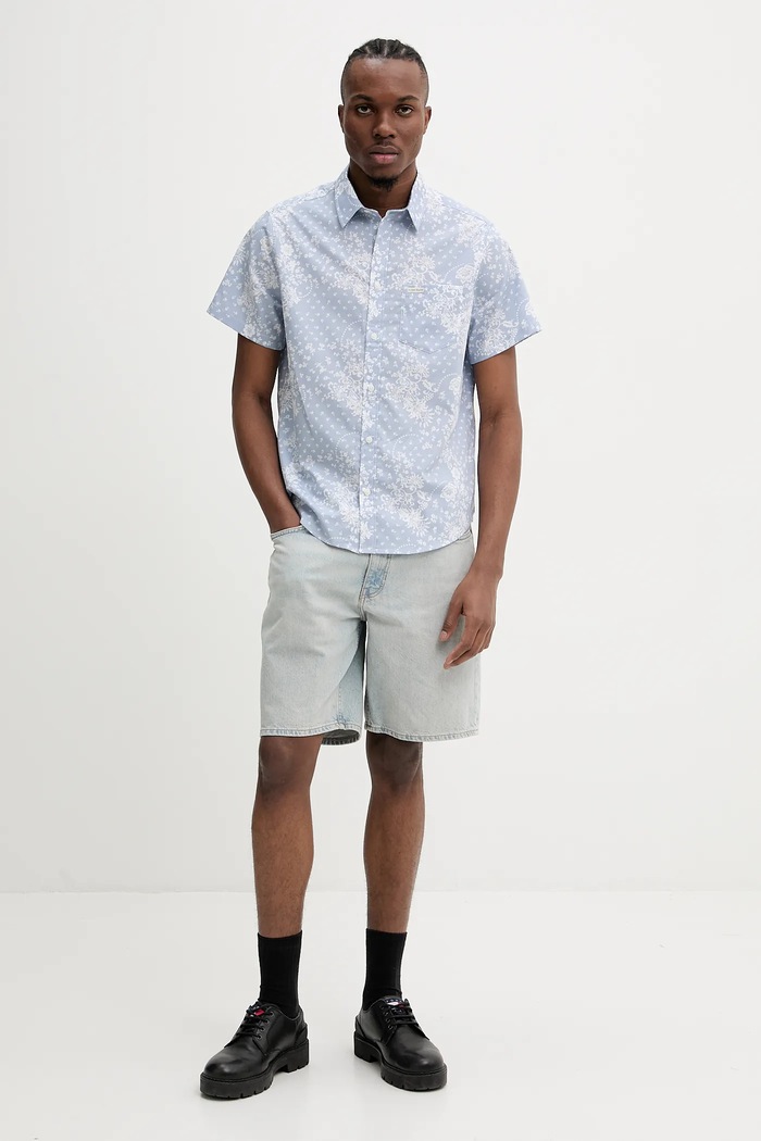 Rifľové krátke nohavice Guess Jeans M4YD37.D5M51 modrá SS26