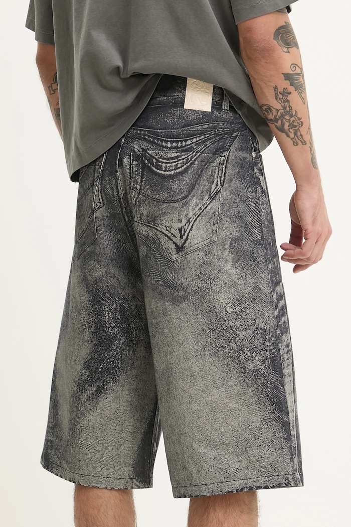 Oblačila Jeans kratke hlače CAMPERLAB AU00007.003 siva