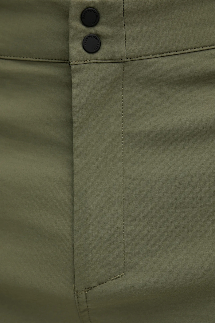 Peak Performance pantaloncini da esterno Iconiq verde G80115
