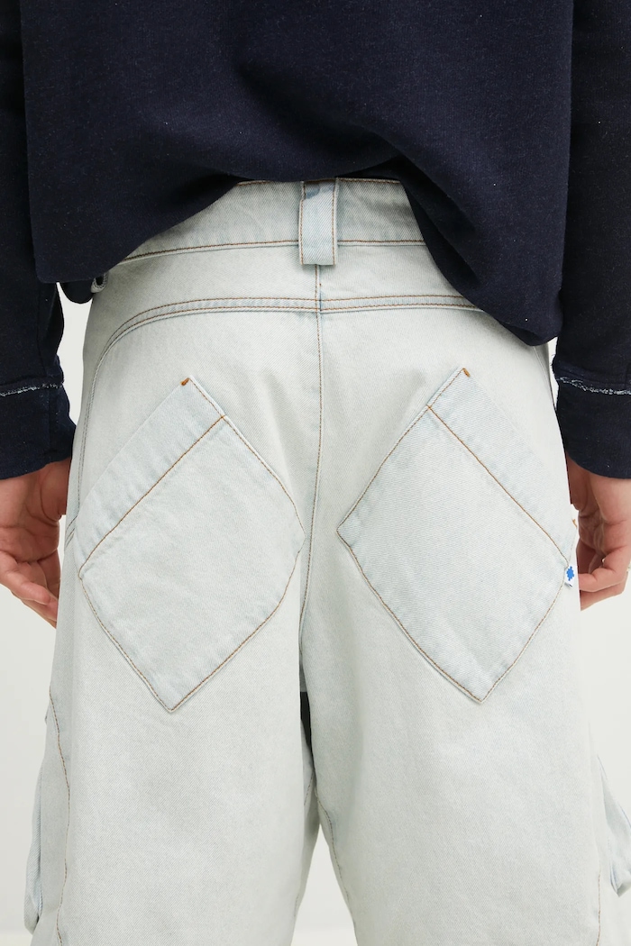 Rifľové krátke nohavice Marcelo Burlon Bleach Dnm Wide Cargo Shorts Light Blue modrá CMYC003S25DEN0014000
