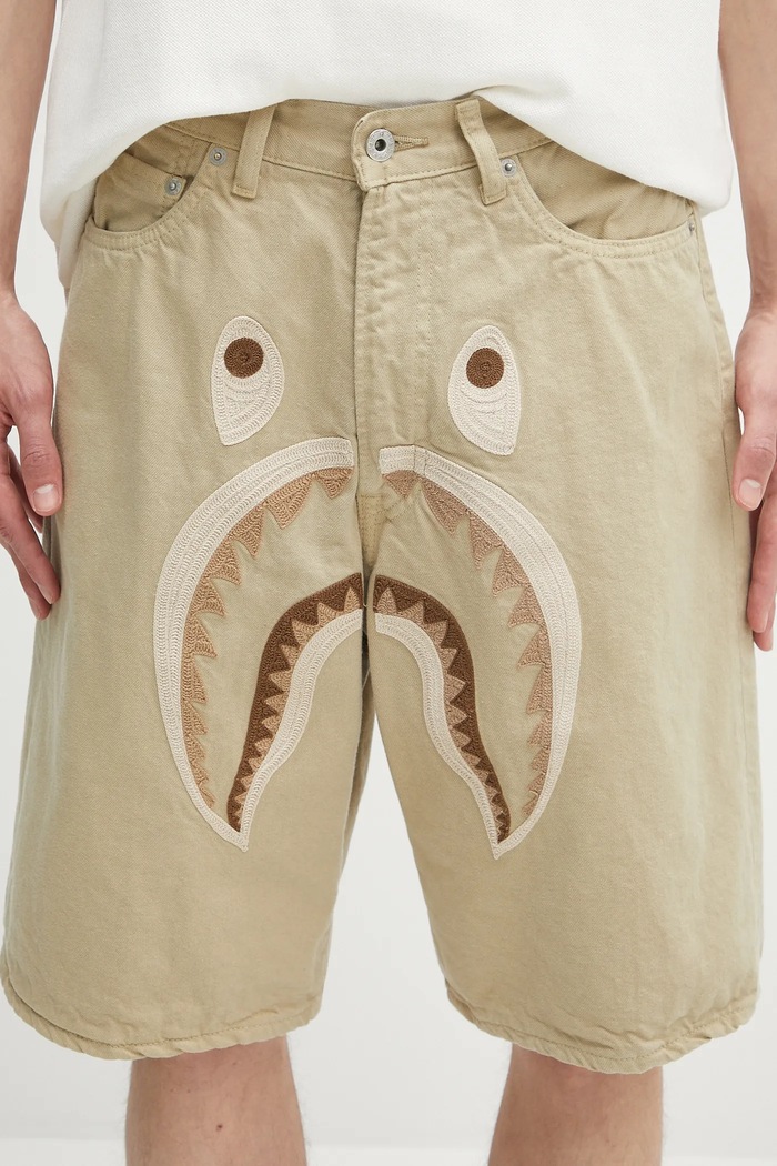 Pamučne kratke hlače A Bathing Ape Shark garment dye bež 1L30151001