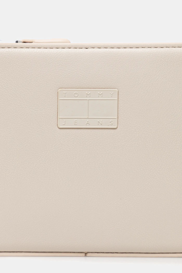 Tommy Jeans geantă bej AW0AW16966