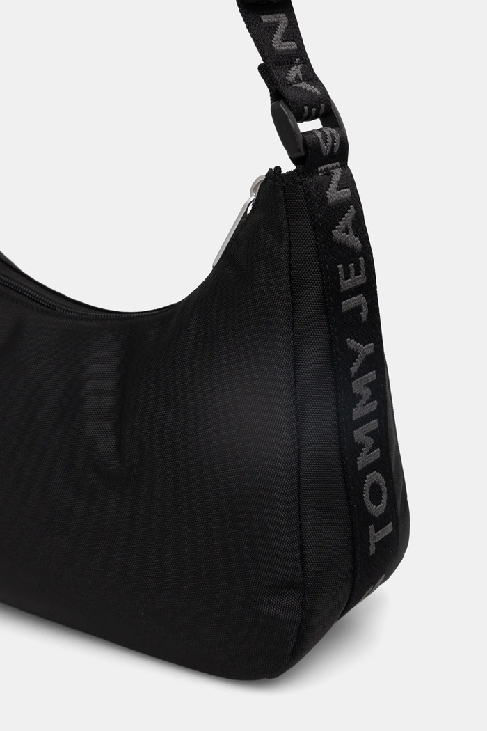 Doplňky Kabelka Tommy Jeans AW0AW16958 černá