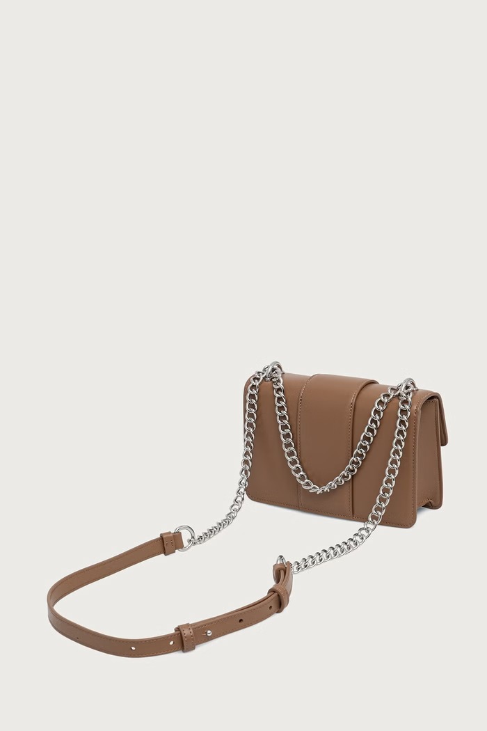 Accesorii Armani Exchange Geantă poștaș pentru femei cu imitație de piele XW000071.AF12039 bej