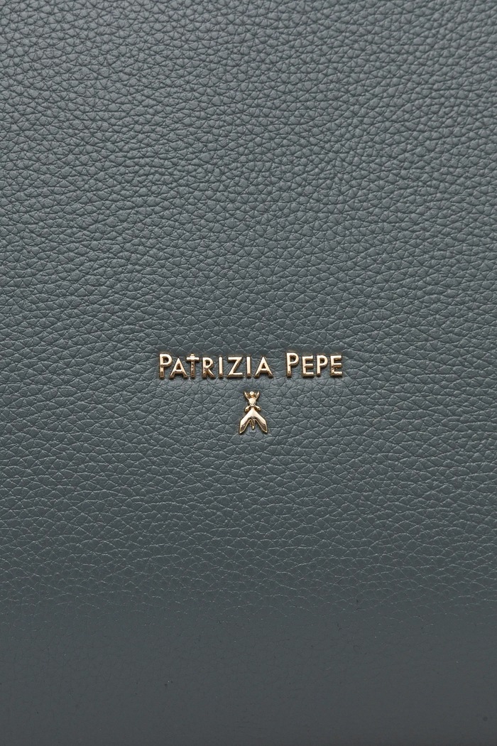 Kožená kabelka Patrizia Pepe 8B0235.L001 zelená