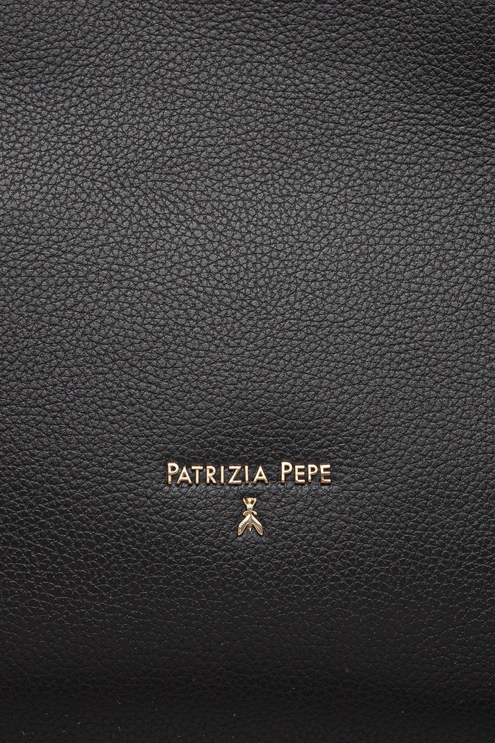 Kožna torba Patrizia Pepe crna 8B0236.L001