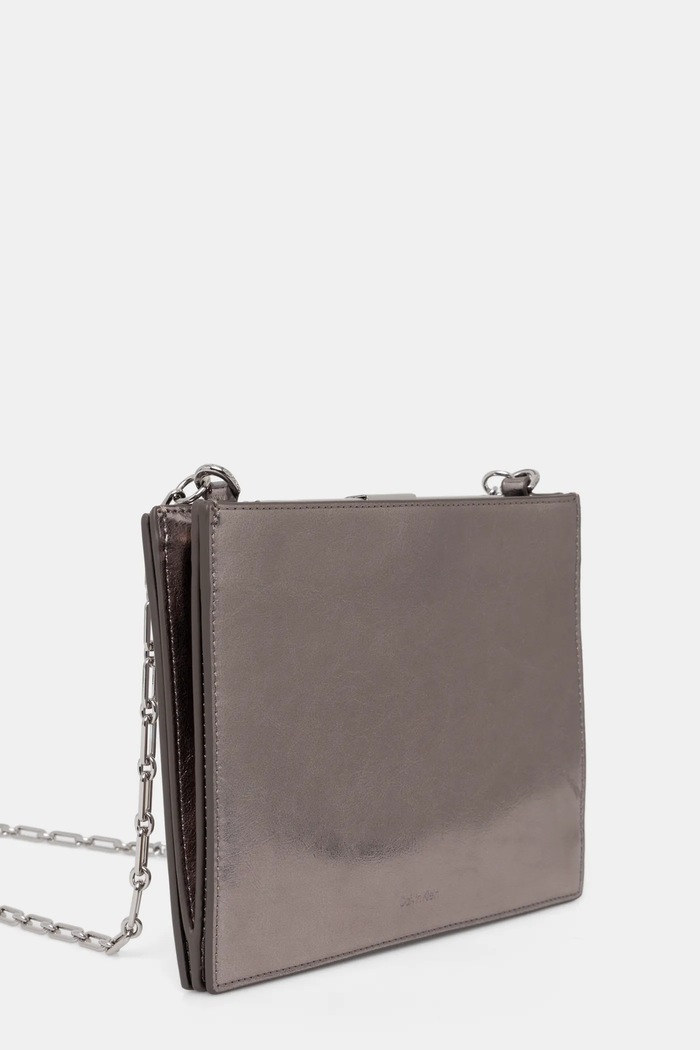 Calvin Klein Kabelka Calvin Klein K60K612793 stříbrná SS25