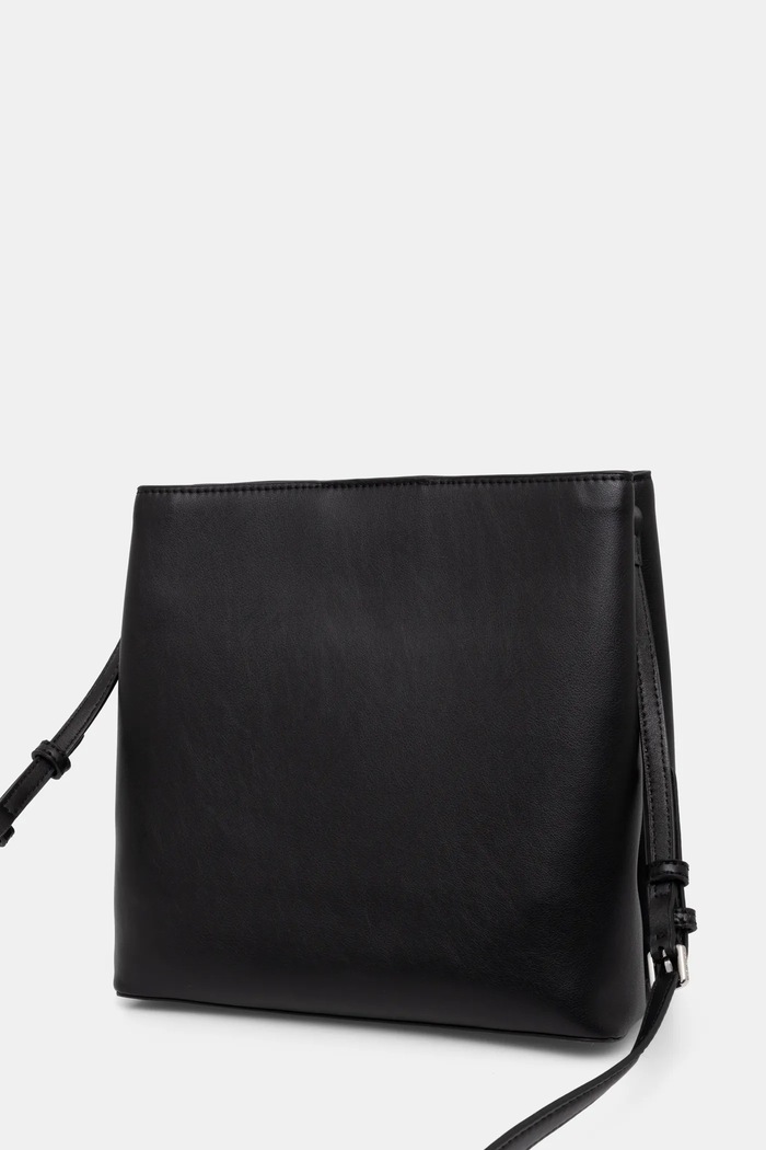 Doplňky Kabelka Calvin Klein K60K612803 černá