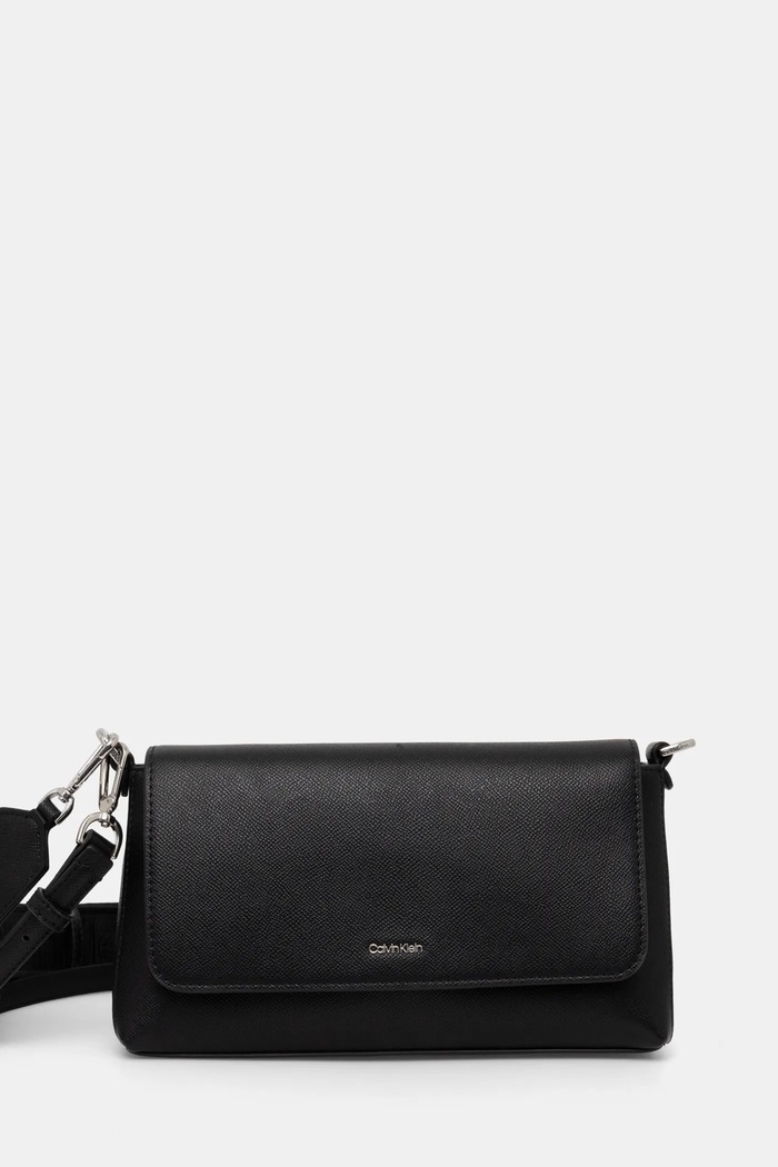 Kabelka Calvin Klein hladký černá K60K612805