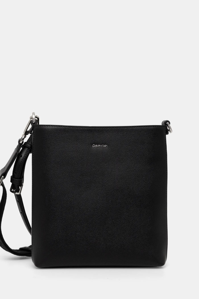 Чанта Calvin Klein изкуствен черен K60K613129